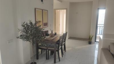 Living Room Image of 1292 Sq.ft 2.5 BHK Apartment / Flat for sale in Parakh The Golden Gate, Mahurali Ghaziabad for Rs. 10300000