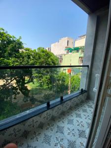 Balcony Image of 825 Sq.ft 2 BHK Builder Floor for rent in Janakpuri New Delhi for Rs. 42000