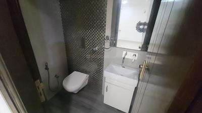 Image of 1800 Sq.ft 3 BHK Builder Floor for rent in Surya Niketan, Anand Vihar, New Delhi for Rs. 65000