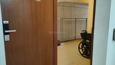 Image of 700 Sq.ft 1 BHK Apartment / Flat for sale in Amanora Neo Towers, Hadapsar, Pune for Rs. 8500000
