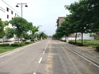 Image of 180 Sq.ft Residential Plot / Land for sale in BPTP District 4, Sector 84, Faridabad for Rs. 39600000