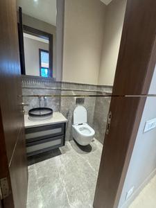Bathroom Image of 2500 Sq.ft 3.5 BHK Builder Floor for sale in Defence Colony New Delhi for Rs. 169500000