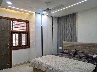 Bedroom Image of 1000 Sq.ft 3 BHK Apartment / Flat for sale in Saarthi Affordable Homes, Uttam Nagar New Delhi for Rs. 7251000