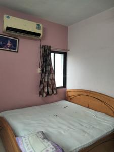 Bedroom Image of 1280 Sq.ft 2 BHK Apartment / Flat for rent in Adajan Surat for Rs. 25000