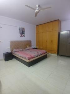Bedroom Image of 2250 Sq.ft 2 BHK Builder Floor for rent in Sector 40 Gurgaon for Rs. 55000