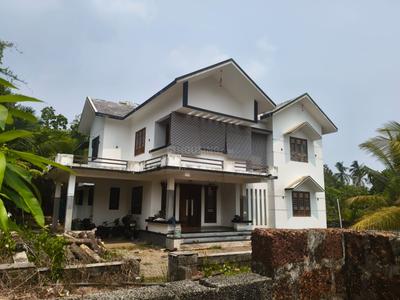 Image of 2100 Sq.ft 4 BHK Independent House for sale in Chathamangalam Grama Panchayath, Kozhikode for Rs. 150000000