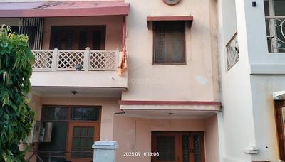 BHK Duplex for rent in Modipuram, 1125 Sqft Property ID