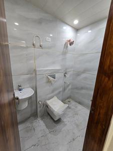 Bathroom Image of 1200 Sq.ft 3 BHK Builder Floor for sale in Rajendra Nagar Ghaziabad for Rs. 9500000