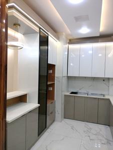 Kitchen Image of 1300 Sq.ft 4 BHK Apartment / Flat for sale in Navya Homes, Transit Camp New Delhi for Rs. 14000000