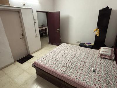 Bedroom Image of Raj pg and hostel  in Vaishno Devi Circle, Ahmedabad
