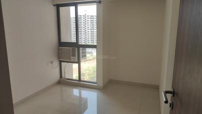 Bedroom Image of 430 Sq.ft 1 BHK Apartment / Flat for rent in Lodha Majiwada, Thane West Thane for Rs. 24000