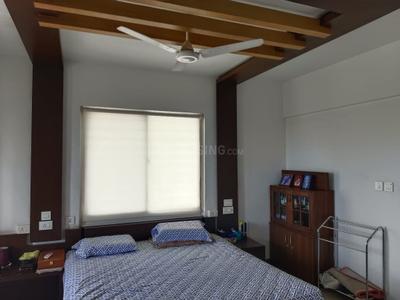 Bedroom Image of 2650 Sq.ft 3.5 BHK Apartment / Flat for sale in Elamakkara Kochi for Rs. 14000000