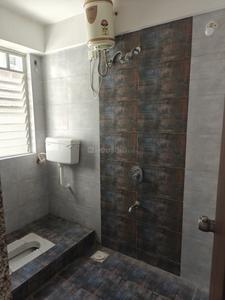 Bathroom Image of 1800 Sq.ft 3 BHK Apartment / Flat for rent in Nayantara Presidency, Indira Nagar Nashik for Rs. 19000