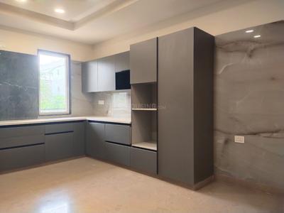 Kitchen Image of 2925 Sq.ft 4 BHK Builder Floor for sale in Paschim Vihar New Delhi for Rs. 48500000