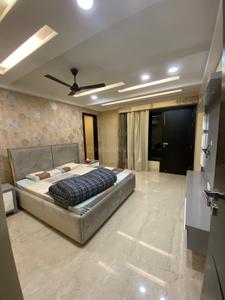Bedroom Image of 4050 Sq.ft 4 BHK Builder Floor for sale in Model Town New Delhi for Rs. 70000000