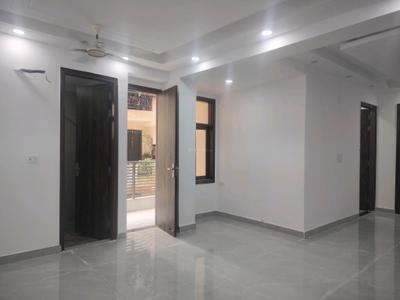 Living Room Image of 1110 Sq.ft 3 BHK Apartment / Flat for sale in Mehrauli New Delhi for Rs. 8500000