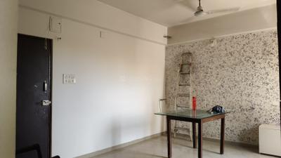 Living Room Image of 700 Sq.ft 1 BHK Apartment / Flat for rent in Abhinav Saakar Splendora II, Sama Savli Vadodara for Rs. 10001