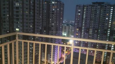 Balcony Image of 2000 Sq.ft 3 BHK Apartment / Flat for rent in Rajapushpa Provincia, Narsingi Hyderabad for Rs. 78000