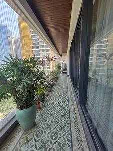 Balcony Image of 1750 Sq.ft 3 BHK Apartment / Flat for sale in Indiabulls Blu, Worli Mumbai for Rs. 140000000