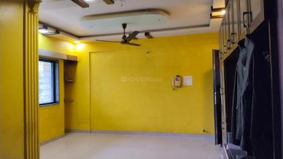 Living Room Image of 900 Sq.ft 2 BHK Apartment / Flat for rent in Dhanlaxmi Sunflower, Kondhwa Pune for Rs. 20000