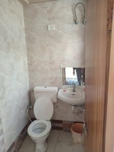 Bathroom Image of 540 Sq.ft 1 BHK Apartment / Flat for sale in Sector 57 Gurgaon for Rs. 2500001
