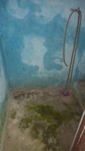 Bathroom Image of 450 Sq.ft 1 BHK Independent House for rent in Deo Bagh Gwalior for Rs. 5000