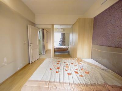 Bedroom Image of 1295 Sq.ft 3 BHK Apartment / Flat for sale in Hiranandani Meadows, Thane West Thane for Rs. 26000000