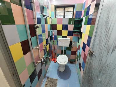 Bathroom Image of 1200 Sq.ft 3 BHK Apartment / Flat for sale in Thrippunithura Kochi for Rs. 4950000