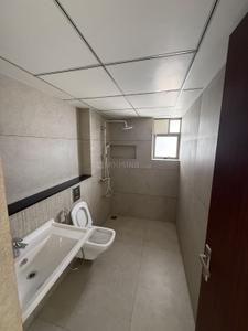 Bathroom Image of 2600 Sq.ft 3 BHK Apartment / Flat for sale in Noel Cloudwalk, Maradu Kochi for Rs. 30000000
