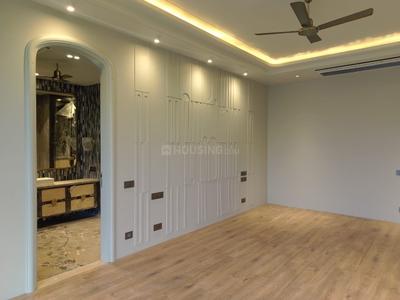 Bedroom Image of 9000 Sq.ft 4.5 BHK Builder Floor for sale in Greater Kailash II New Delhi for Rs. 235000000
