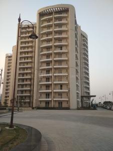 Building Image of 1400 Sq.ft 3 BHK Apartment / Flat for sale in BPTP Discovery Park, Sector 80 Faridabad for Rs. 16500000