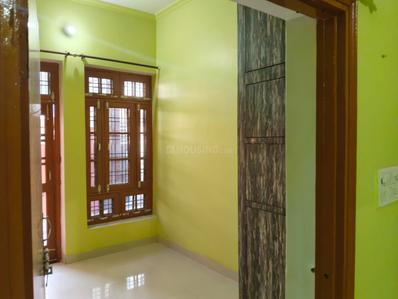 Bedroom Image of 1250 Sq.ft 2 BHK Independent House for rent in Manas Enclave Phase 2, Indira Nagar Lucknow for Rs. 15500