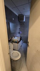 Bathroom Image of 1234 Sq.ft 2 BHK Apartment / Flat for sale in Kharar Mohali for Rs. 6590000