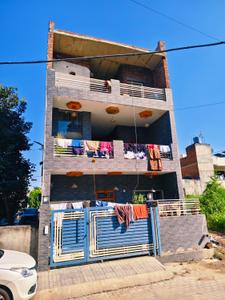 Image of 1999 Sq.ft 2.5 BHK Independent House for sale in Badal Colony, Zirakpur for Rs. 15000000