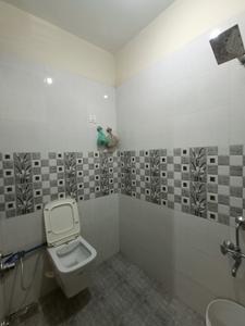 Bathroom Image of 1600 Sq.ft 3 BHK Independent House for rent in Sayajipura Vadodara for Rs. 42000