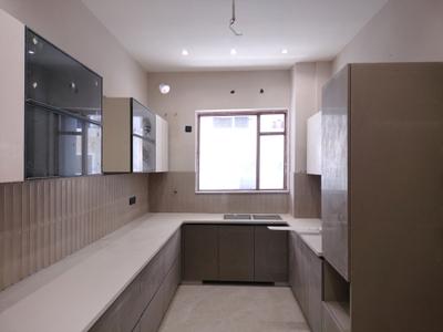 Kitchen Image of 1620 Sq.ft 3 BHK Builder Floor for sale in Richlook Aster Wood Floors, Sector 98 Faridabad for Rs. 14800000