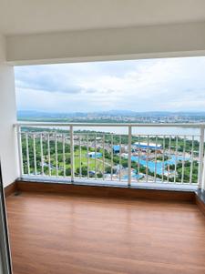 Balcony Image of 617 Sq.ft 1 BHK Apartment / Flat for sale in Lodha Amara, Kolshet Thane for Rs. 8000000