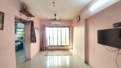 Hall Image of 600 Sq.ft 2 BHK Apartment / Flat for sale in Dahisar West Mumbai for Rs. 12500000