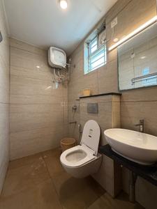 Bathroom Image of 600 Sq.ft 1 RK Apartment / Flat for rent in Thanisandra Bengaluru for Rs. 20000