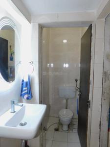 Bathroom Image of 1500 Sq.ft 3 BHK Apartment / Flat for sale in Vikaspuri New Delhi for Rs. 10500000