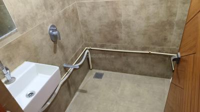 Image of 2750 Sq.ft 3 BHK Apartment / Flat for rent in Kaavyaratna Antriksh, Randesan, Gandhinagar for Rs. 45000