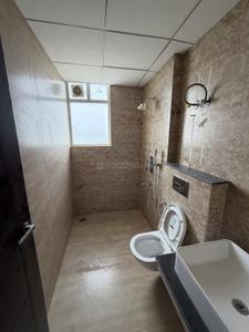 Bathroom Image of 2505 Sq.ft 4.5 BHK Apartment / Flat for sale in Uptown Skylla, PR7 Airport Road Zirakpur for Rs. 21000000