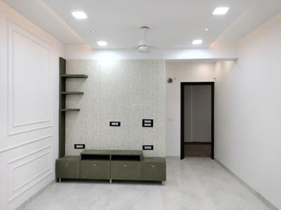 Living Room Image of 1800 Sq.ft 3 BHK Apartment / Flat for sale in Om Satyam Apartment, Sector 4 Dwarka New Delhi for Rs. 33000000