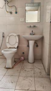 Bathroom Image of 580 Sq.ft 1 BHK Studio for rent in Habitech Panchtatva Phase 1, Noida Extension Greater Noida for Rs. 17500