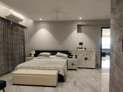 Bedroom Image of 4000 Sq.ft 5 BHK Apartment / Flat for rent in Santacruz West Mumbai for Rs. 600000