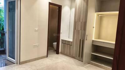 Bedroom Image of 1000 Sq.ft 2 BHK Builder Floor for sale in Lajpat Nagar New Delhi for Rs. 25500000