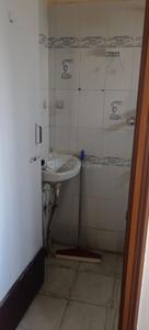 Bathroom Image of 200 Sq.ft 1 RK Apartment / Flat for rent in Sanjaynagar Bengaluru for Rs. 8500