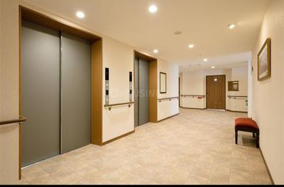 Bedroom Image of 2032 Sq.ft 4 BHK Apartment / Flat for sale in Sector 119 Faridabad for Rs. 13800000