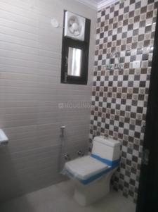 Bathroom Image of 640 Sq.ft 2 BHK Builder Floor for sale in Sector 8 Dwarka New Delhi for Rs. 10500000