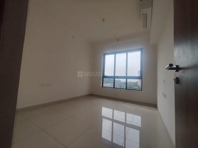 Bedroom Image of 1950 Sq.ft 3.5 BHK Apartment / Flat for sale in Shapoorji Pallonji Vicinia, Powai Mumbai for Rs. 56000000